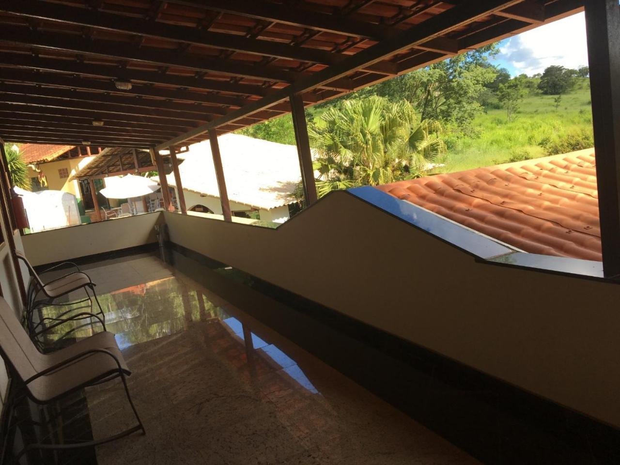 Hotel Fazenda Tucano Capim Branco Экстерьер фото