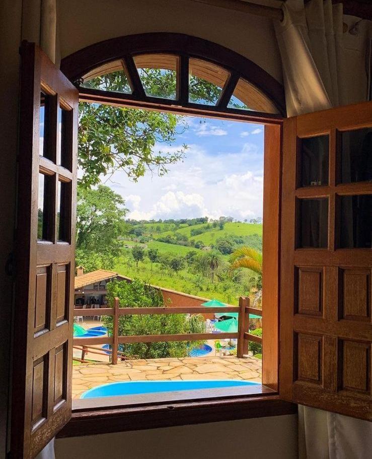 Hotel Fazenda Tucano Capim Branco Экстерьер фото