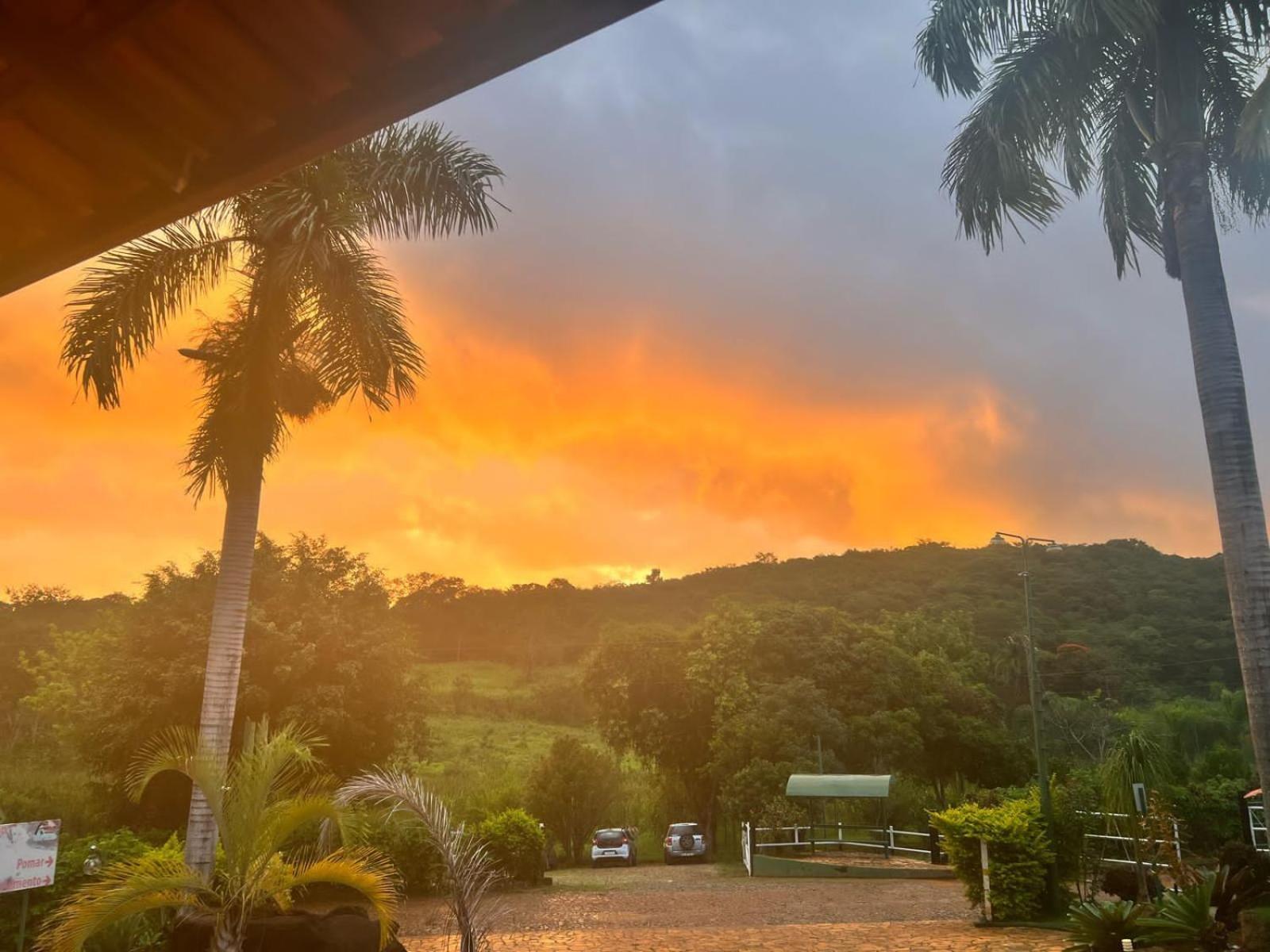 Hotel Fazenda Tucano Capim Branco Экстерьер фото